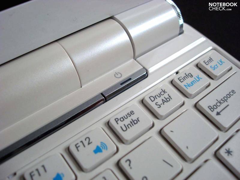 lightest laptop computer